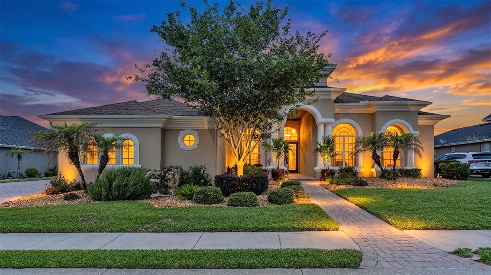 WHISPER WOODS AT EAGLEBROOKE - Residential