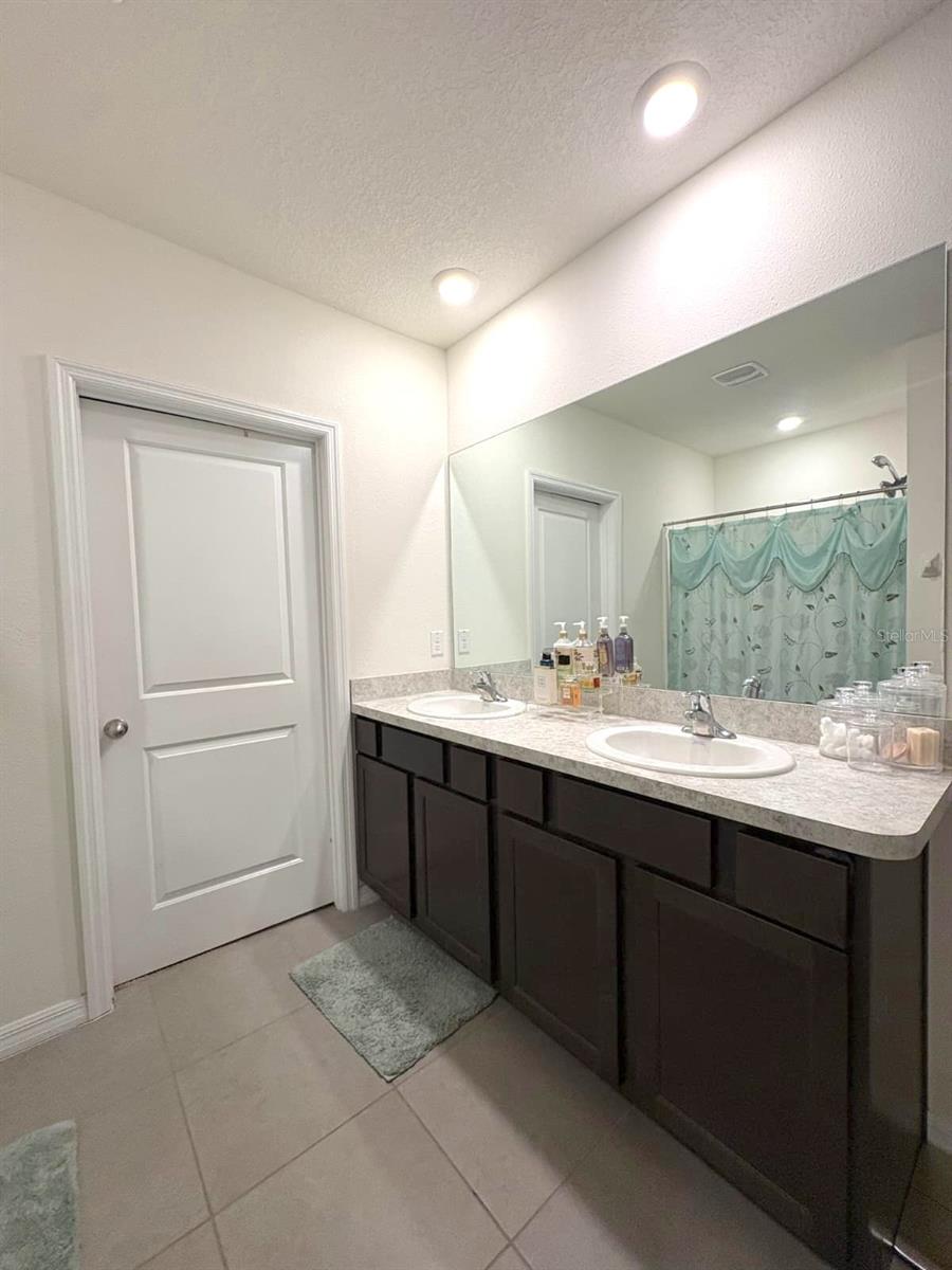 SOUTH FORK III COMMUNITY ASSOCIATION - Residential