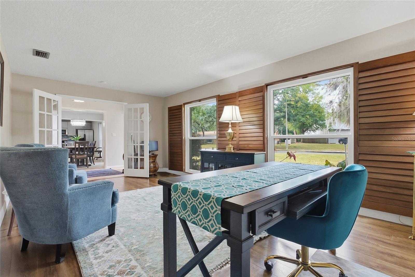 SWEETWATER OAKS SEC 04 - Residential