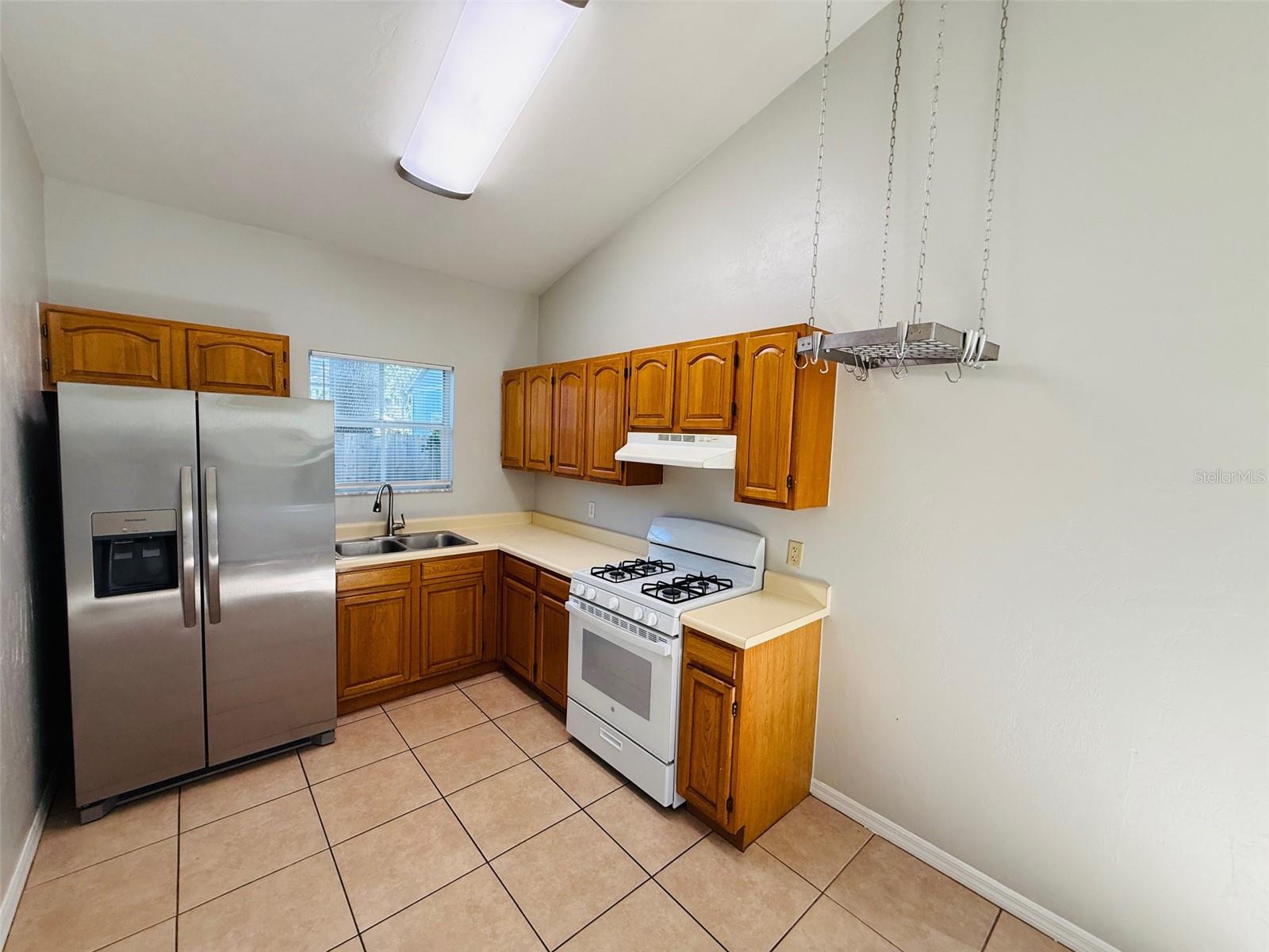 511 NW 2ND STREET