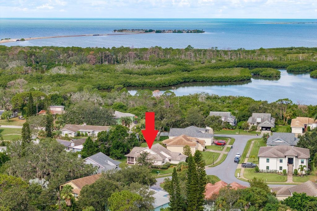 Photo of 1023 Lake Avoca Place, Tarpon Springs, FL 34689 (MLS # TB8416534)