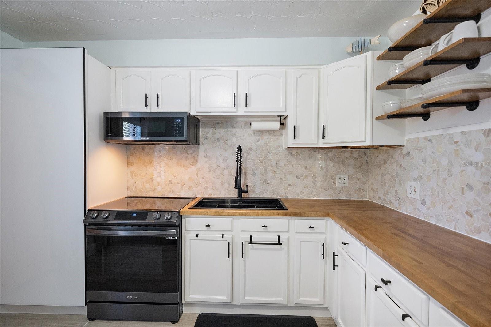 BIDWELL HEIGHTS - Residential