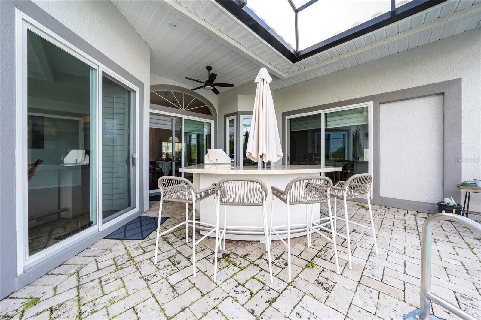 VISTA ROYALE - Residential