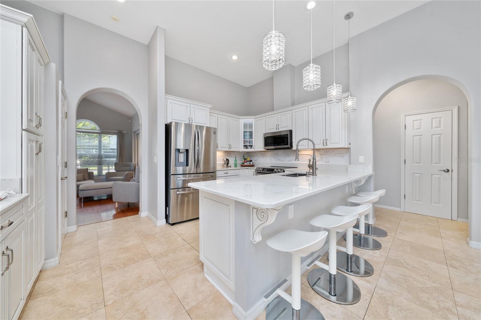 VISTA ROYALE - Residential