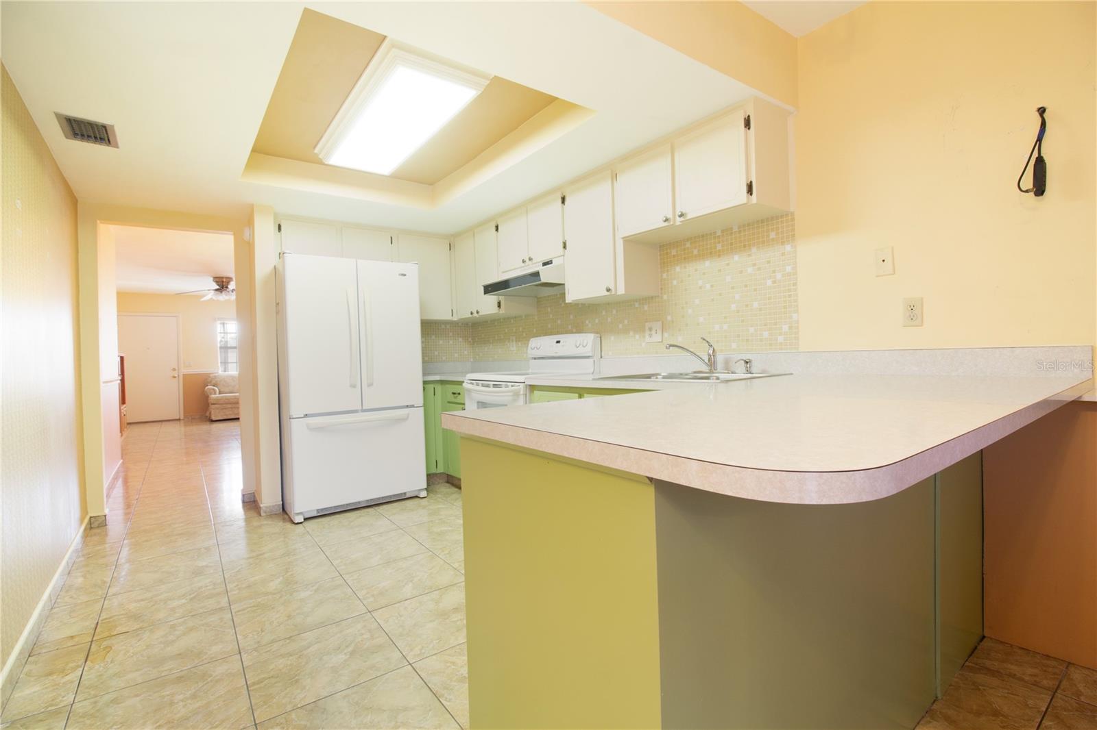 IMPERIAL EMBASSY CONDO - Residential