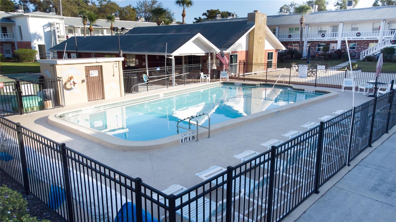 IMPERIAL EMBASSY CONDO - Residential