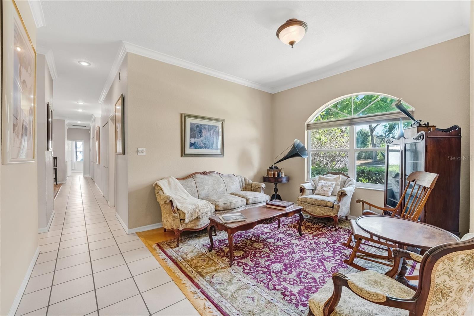 CRESTWOOD OAKS - Residential