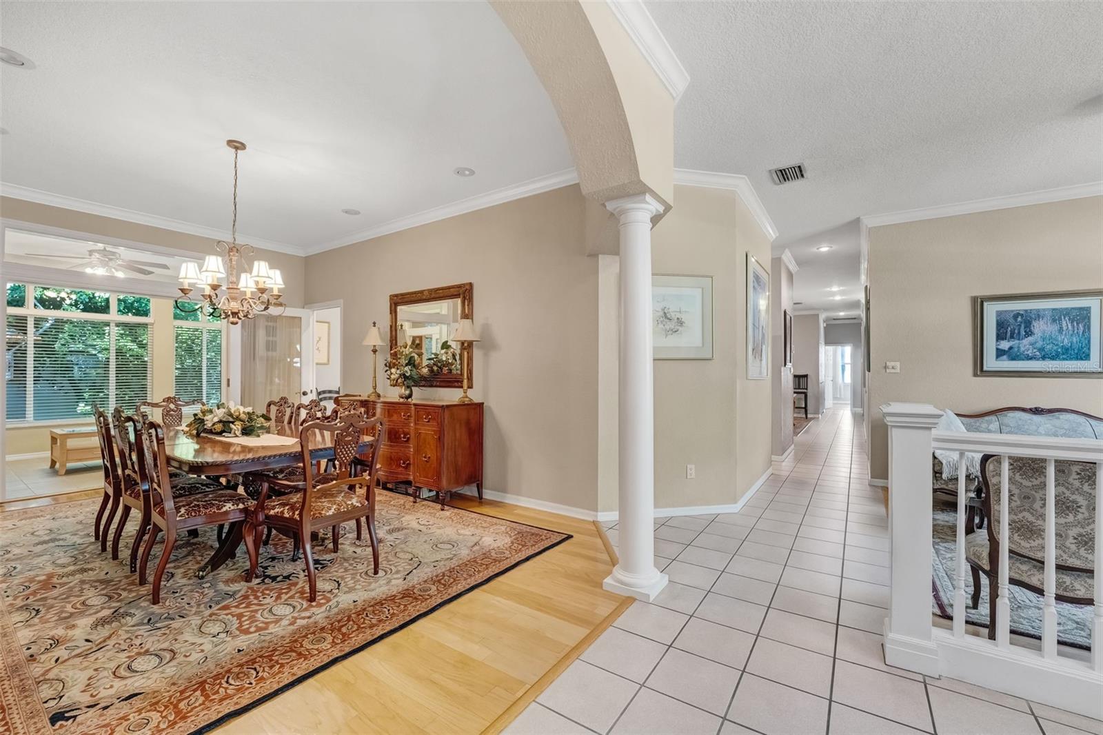 CRESTWOOD OAKS - Residential