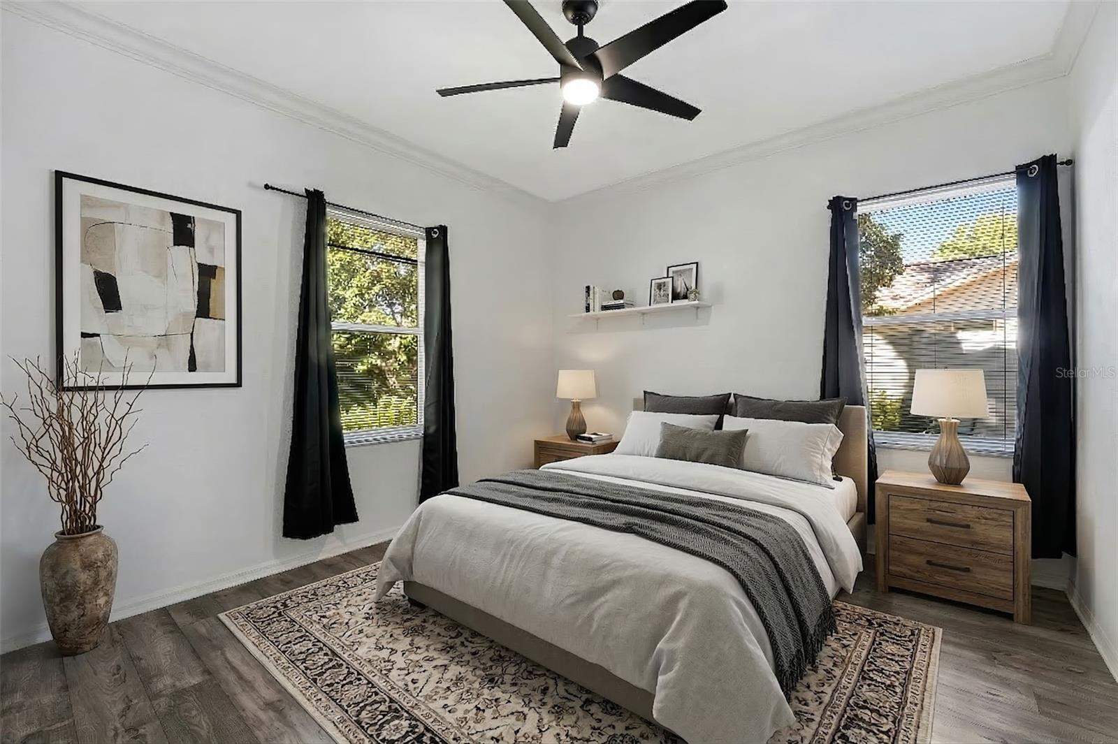 CRESTWOOD OAKS - Residential