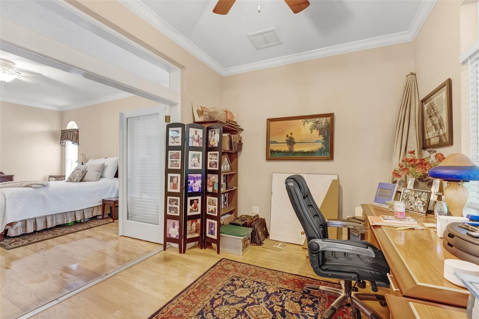 CRESTWOOD OAKS - Residential