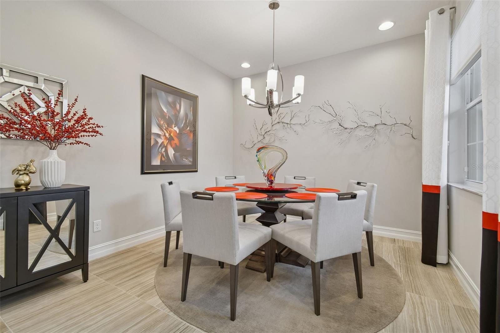 VALENCIA LAKES TR N - Residential