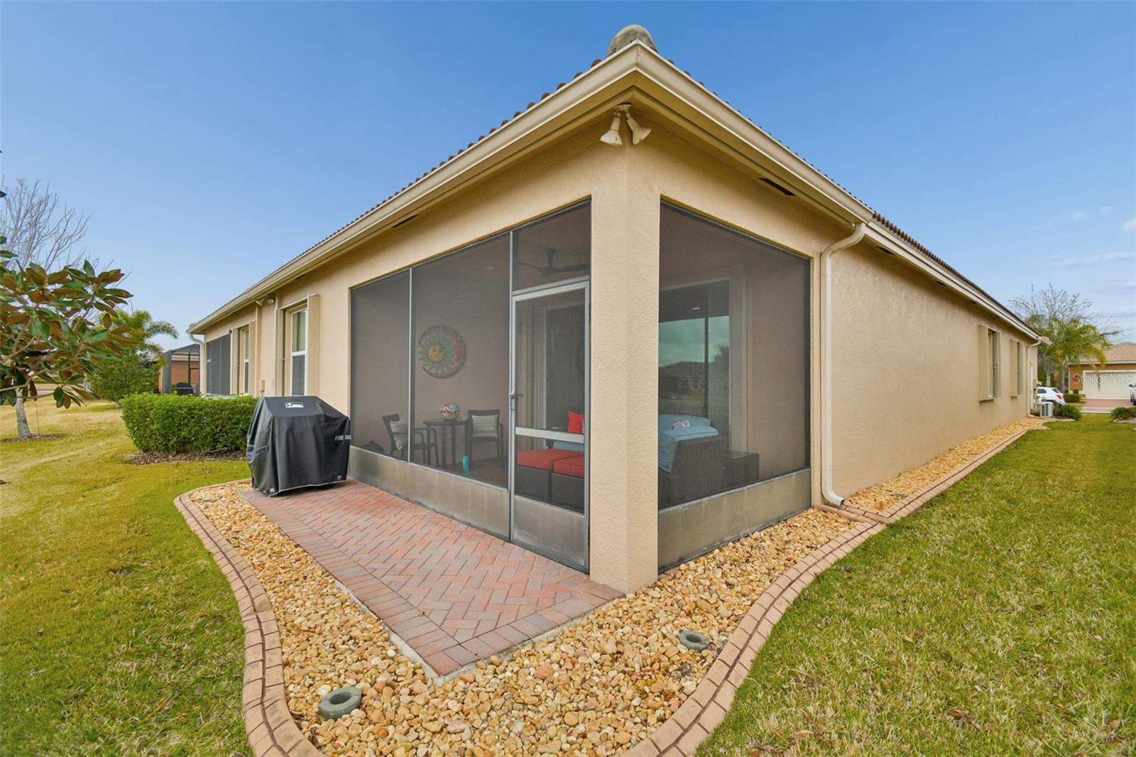 VALENCIA LAKES TR N - Residential