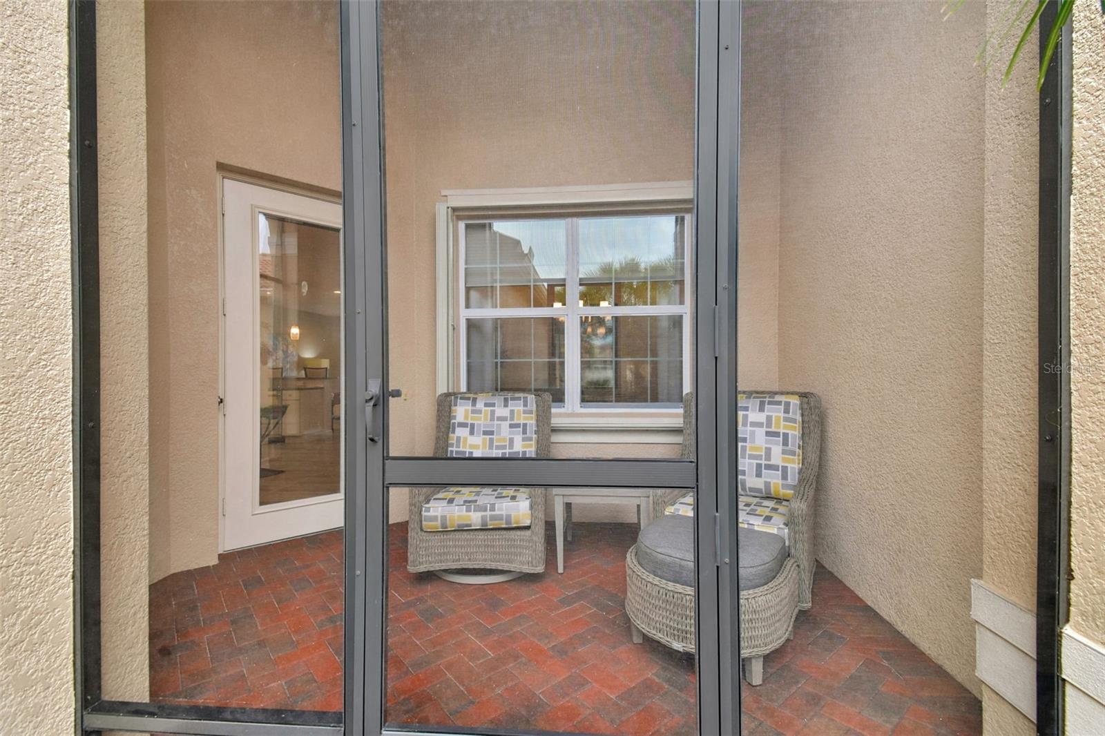 VALENCIA LAKES TR N - Residential