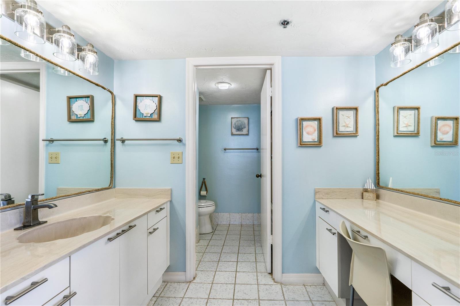 OCEANS ATRIUM ONE CONDO - Residential