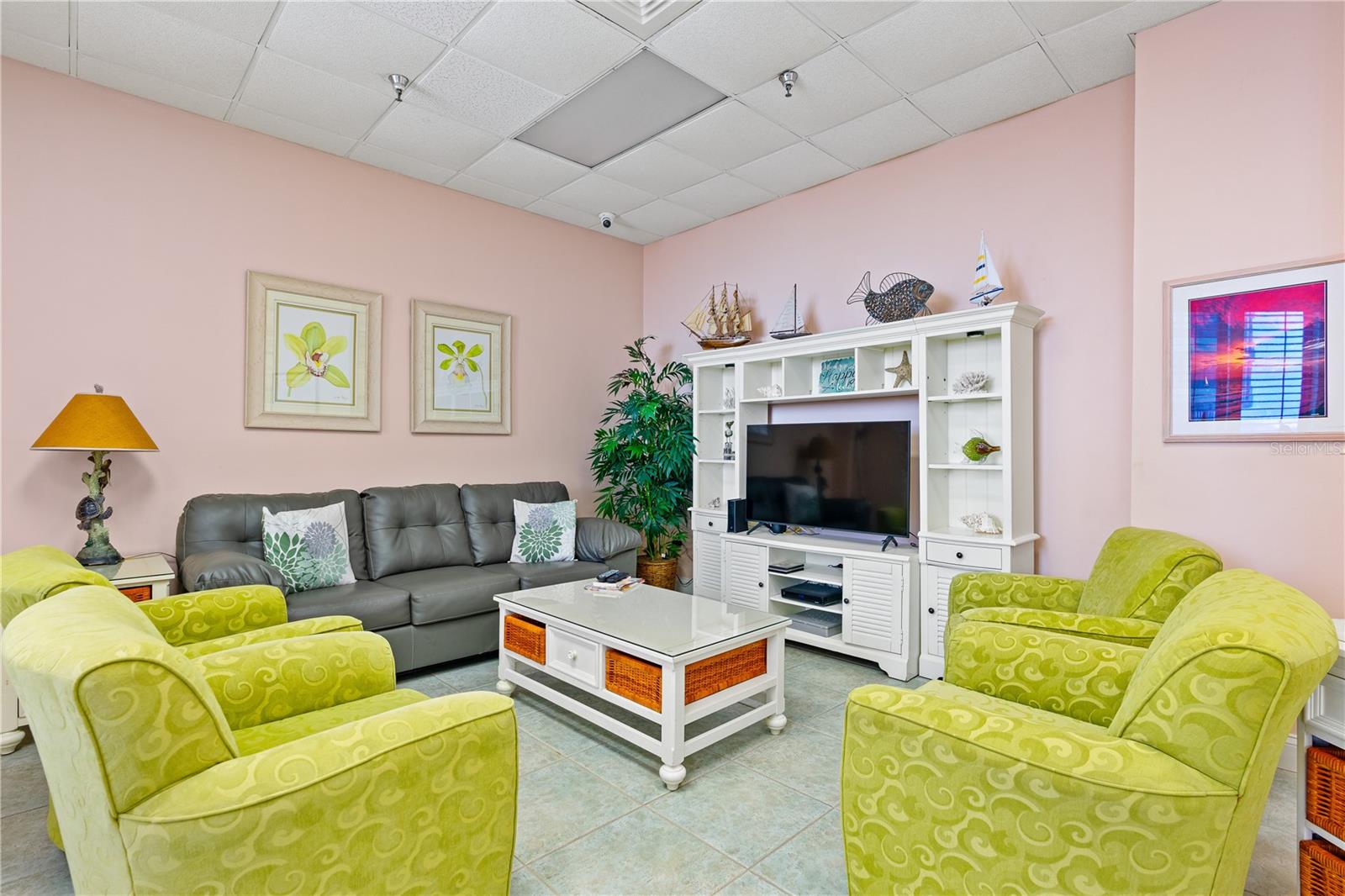 OCEANS ATRIUM ONE CONDO - Residential