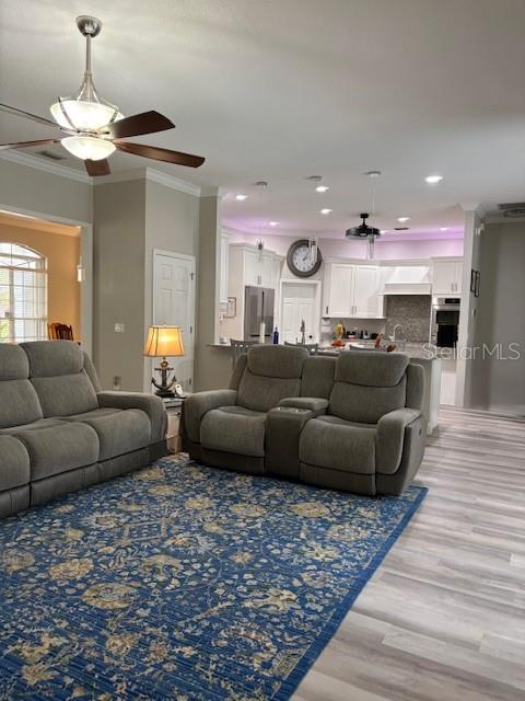 PICKETTS COVE - Residential