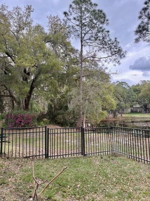 PICKETTS COVE - Residential