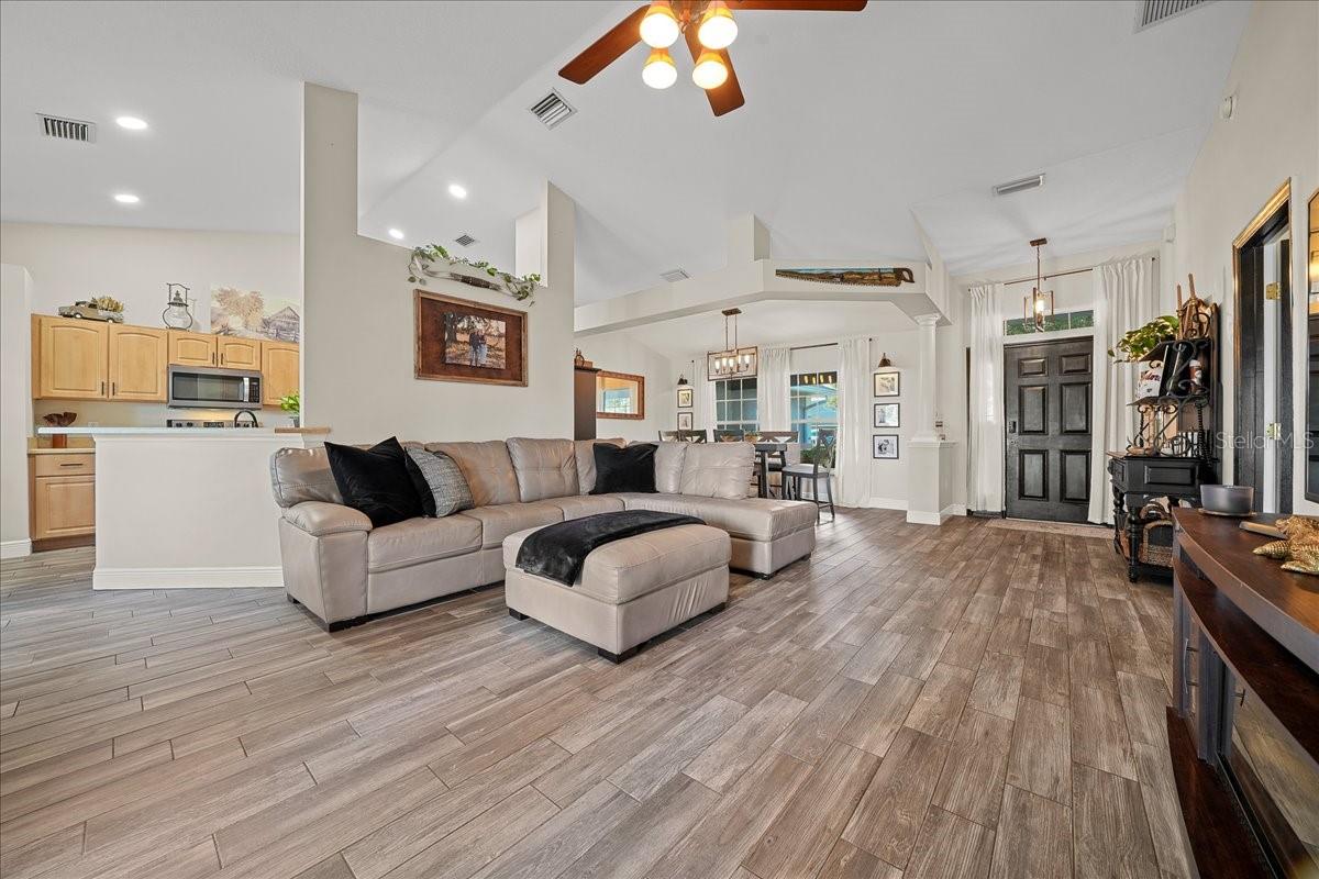 HARVEST MDW - Residential