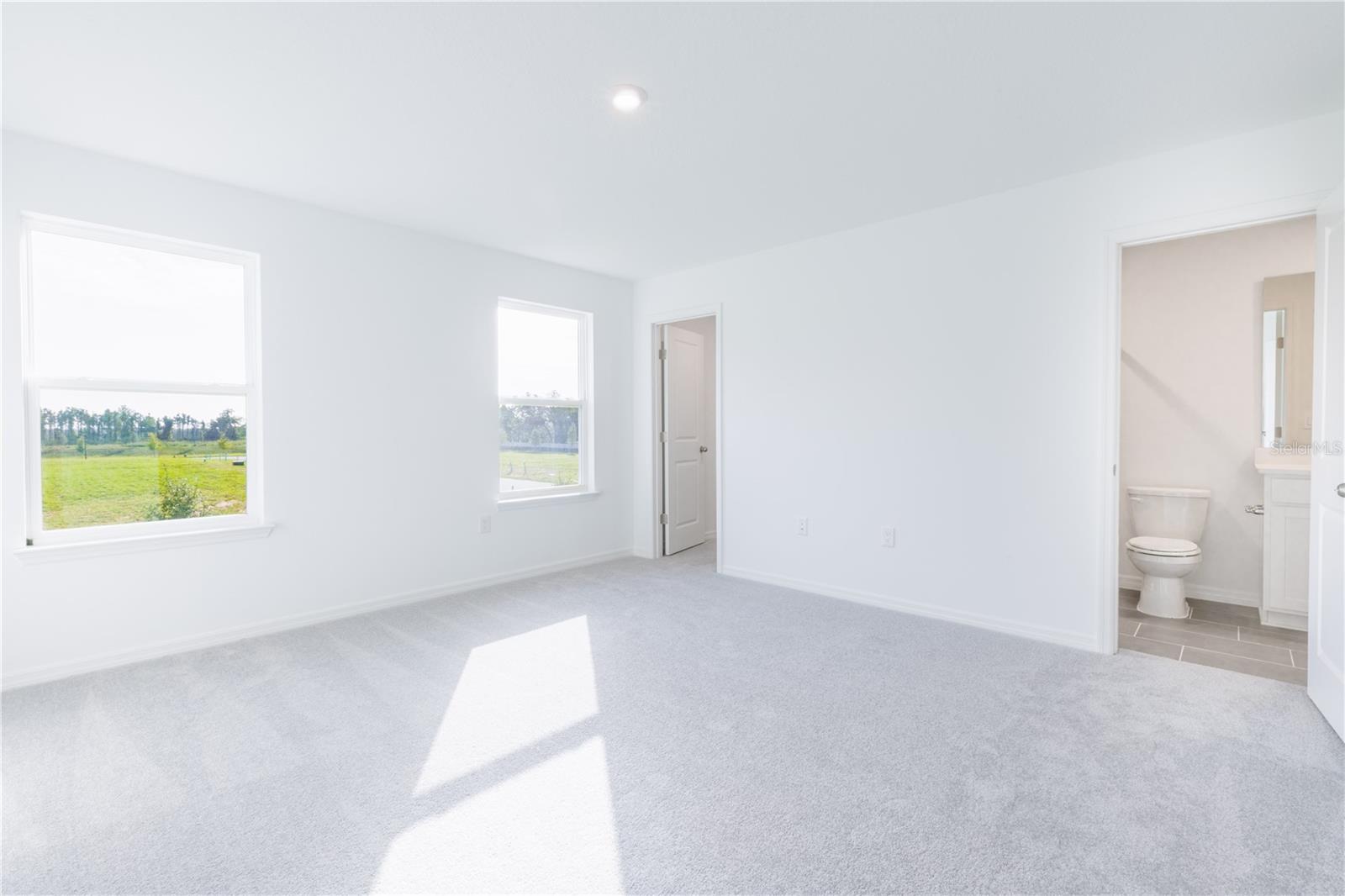 AVALON PARK TAVARES - Residential Lease