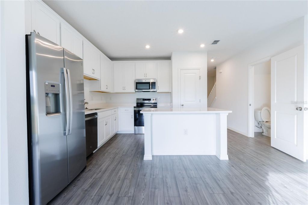 Photo of 3328 Thicket Street, Tavares, FL 32778 (MLS # O6358149)