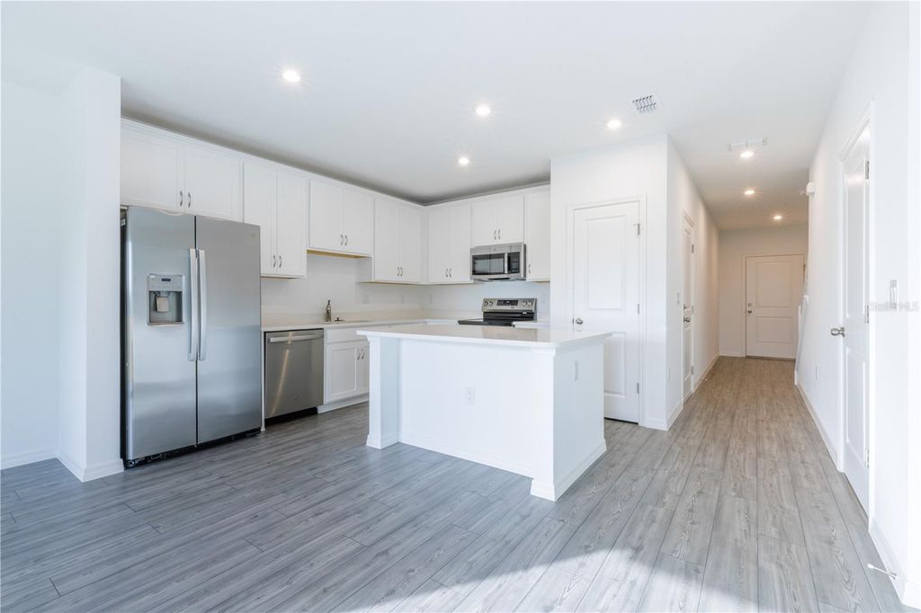 Photo of 3328 Thicket Street, Tavares, FL 32778 (MLS # O6358149)