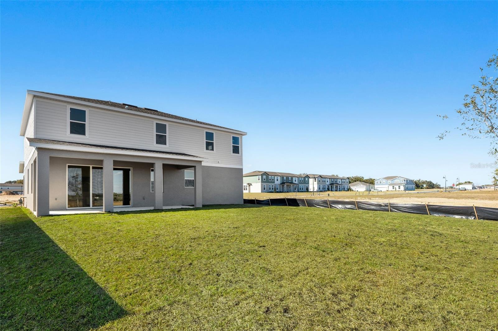 EDEN CREST - Residential