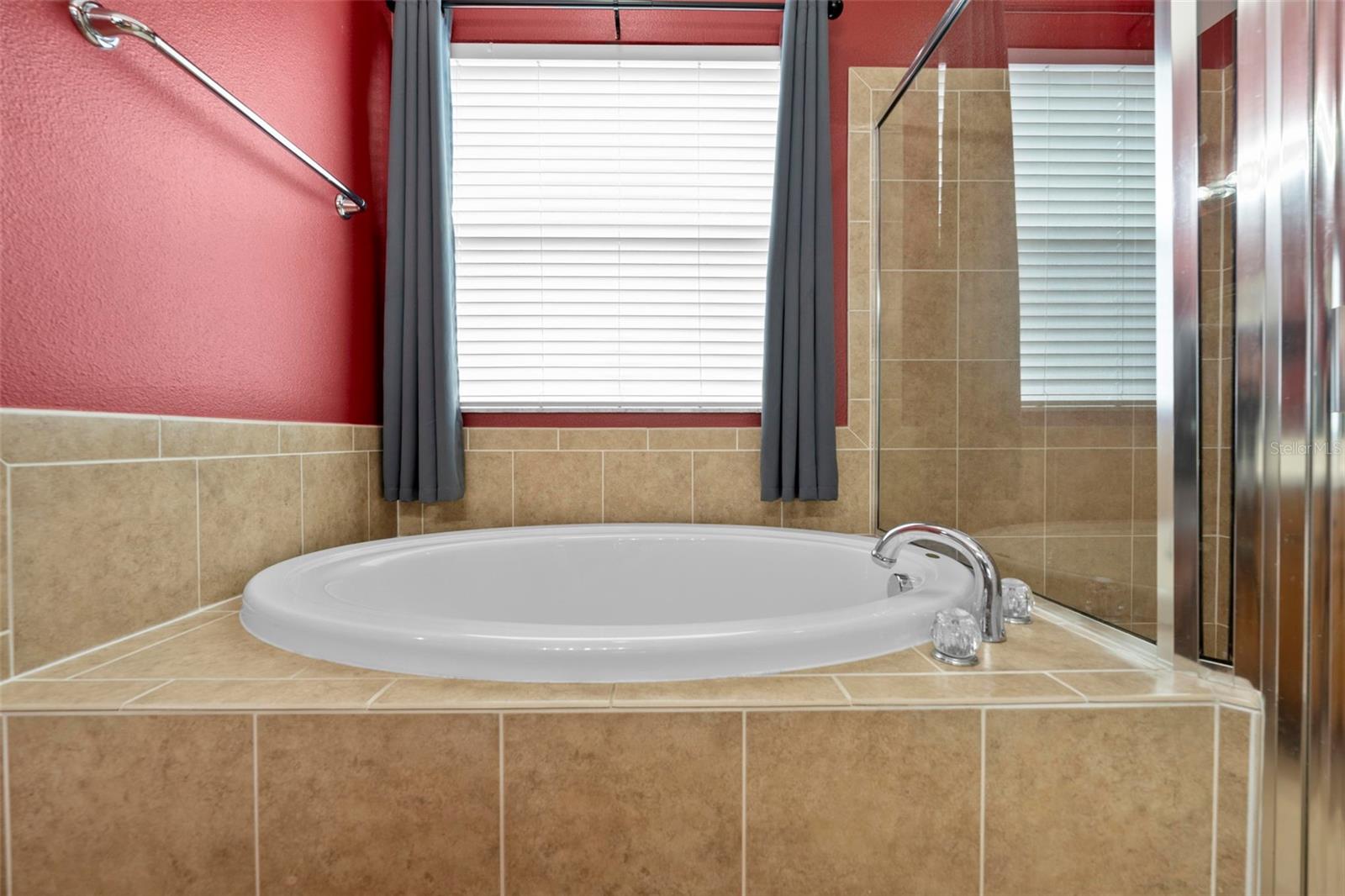 VILLAGES AT AVALON PH 1 - Residential