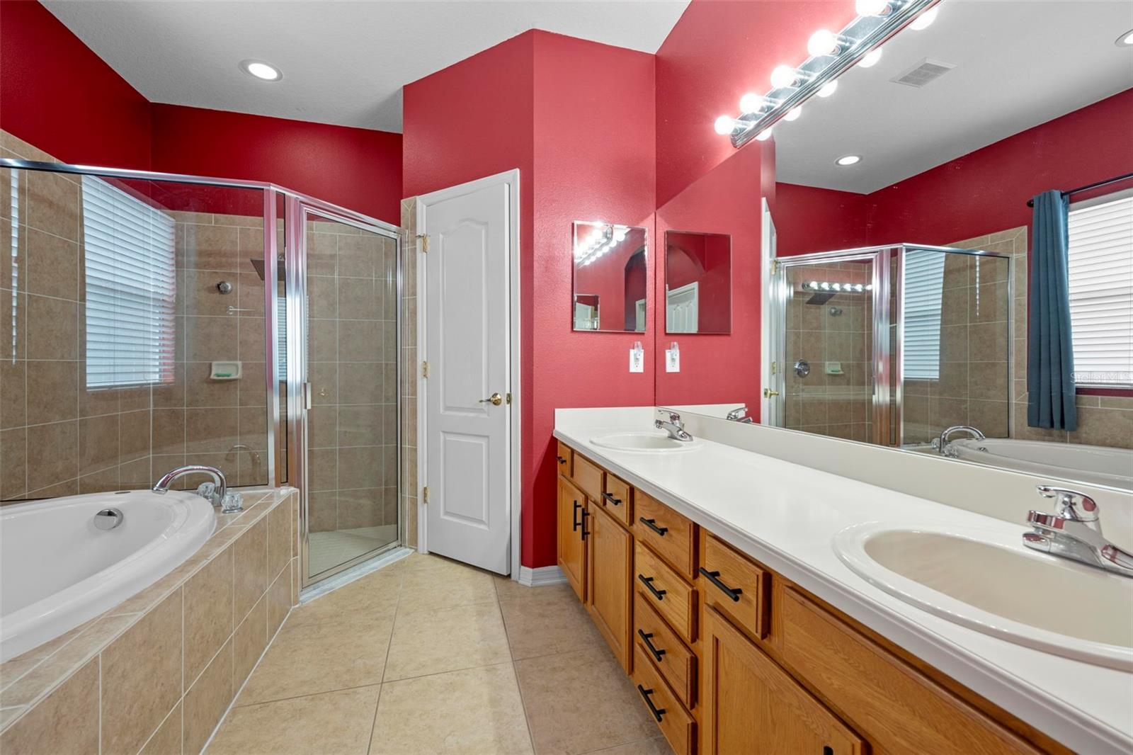 VILLAGES AT AVALON PH 1 - Residential