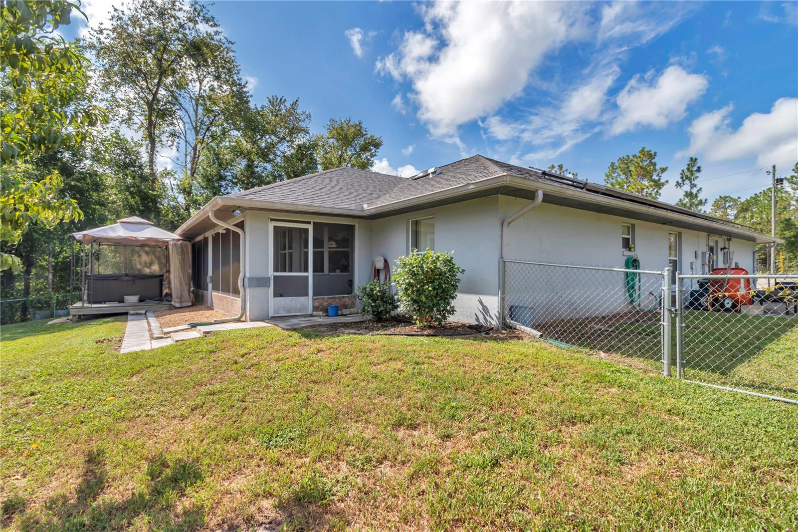 WILLISTON HYLNDS GOLF & C CLUB - Residential