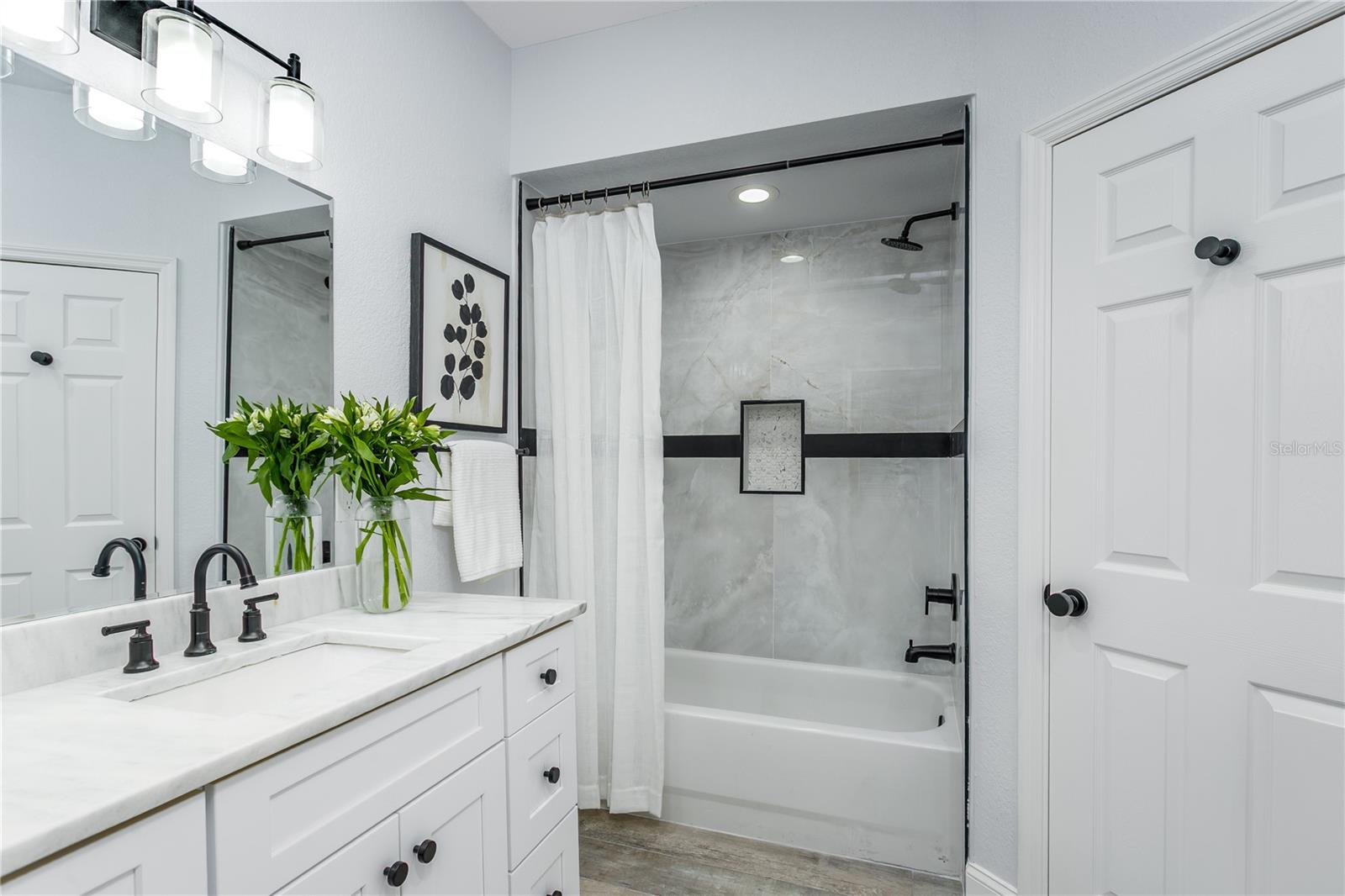 LAKE CHASE CONDO - Residential