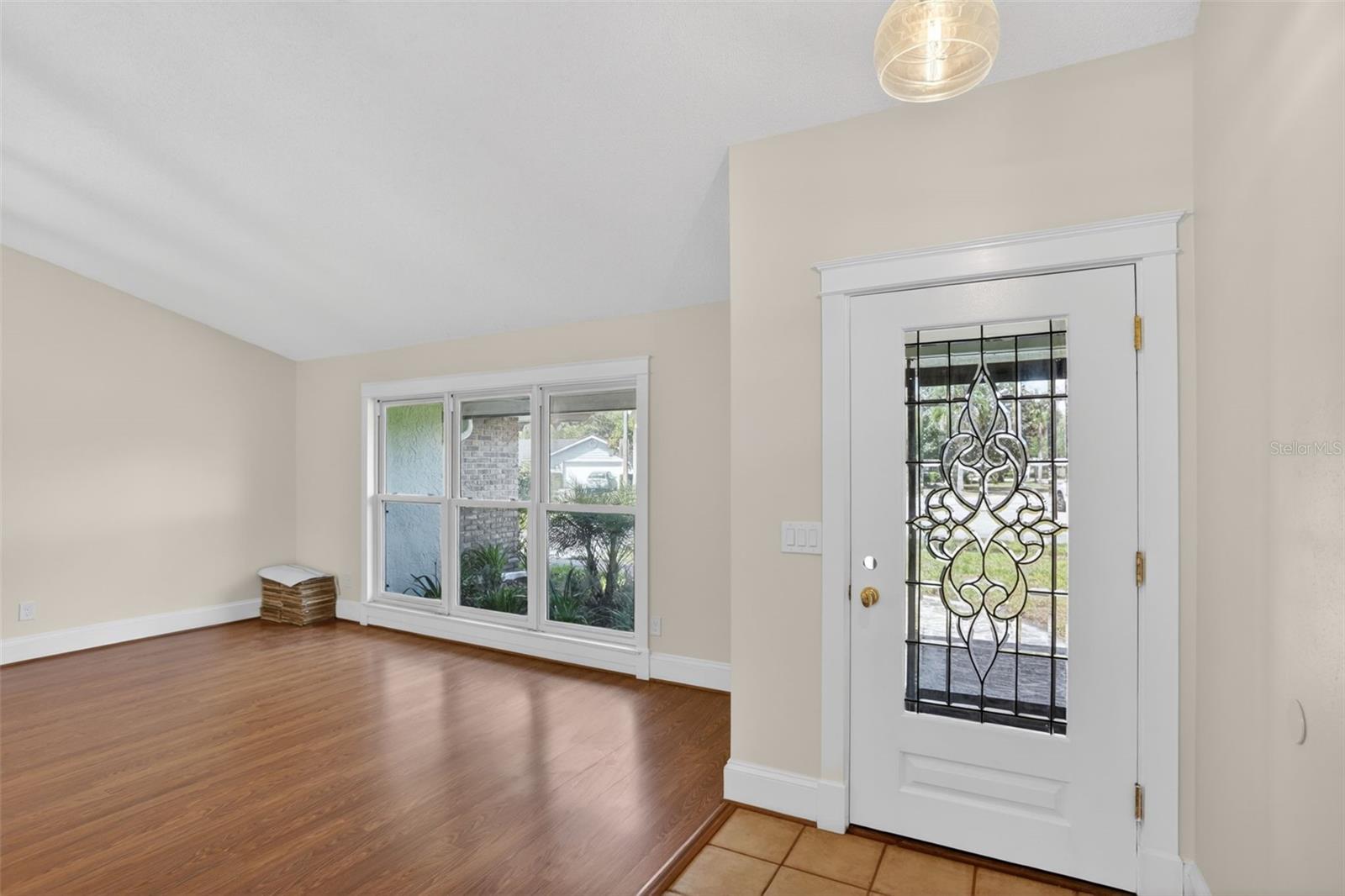 1832 E CHERYL DRIVE