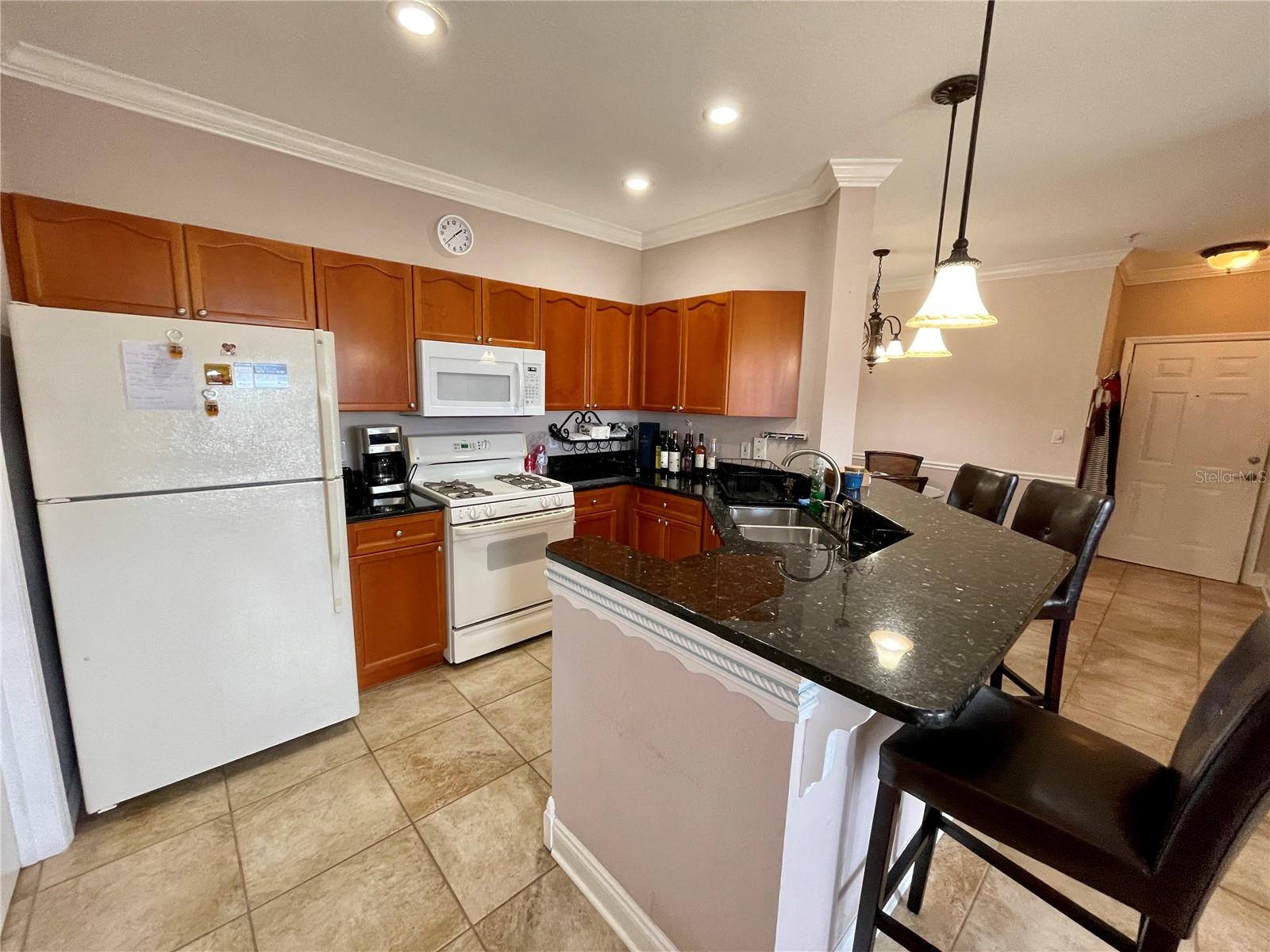 GRAND BELLAGIO AT BAYWATCH CONDO THE - Residential Lease