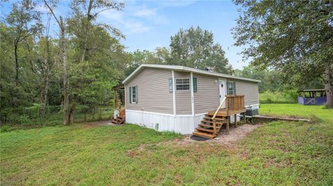 A home in LAKELAND