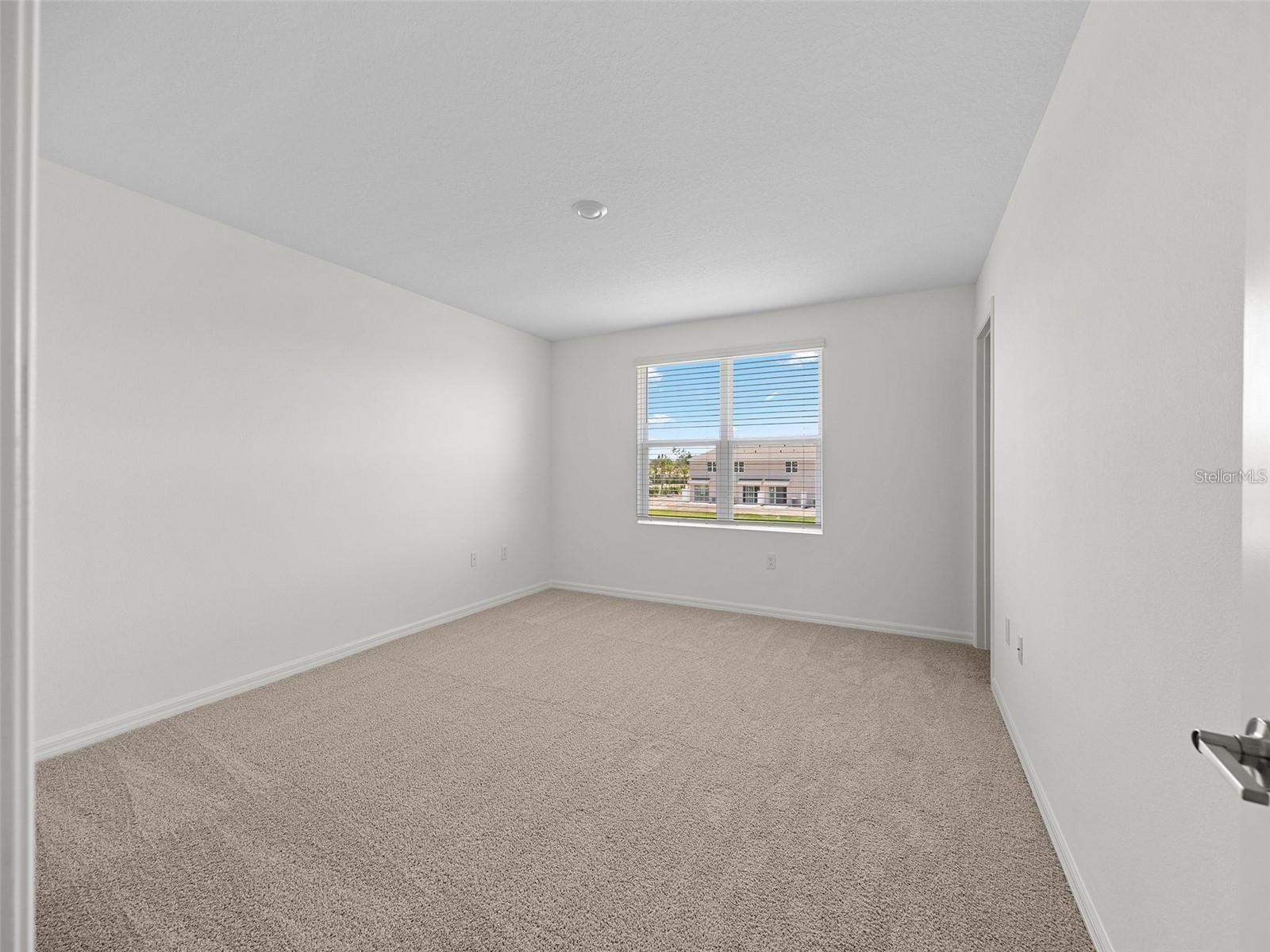 SORRENTO PH I - Residential Lease