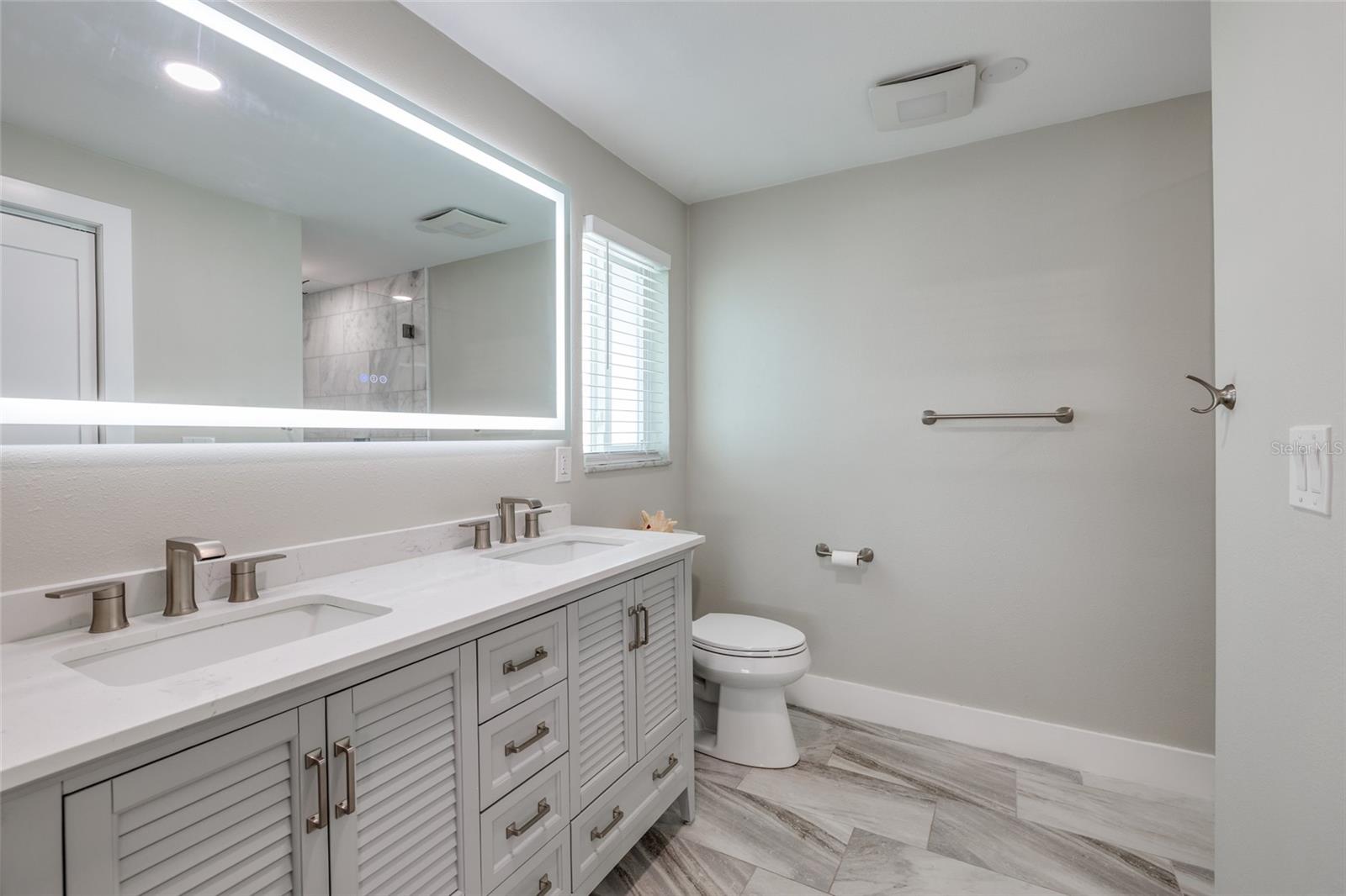 RIVIERA NORTH THE 1ST ADD - Residential