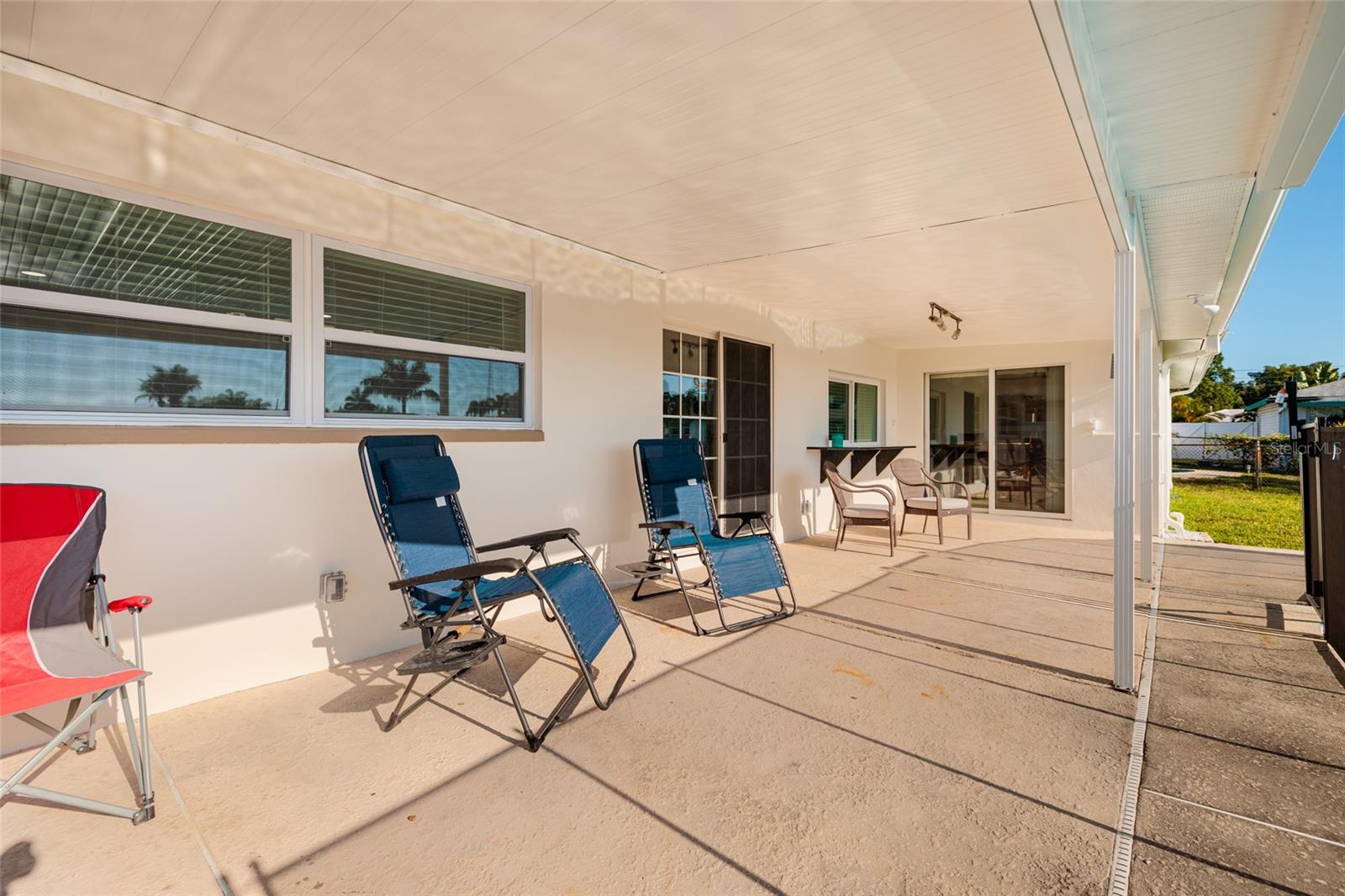 RIVIERA NORTH THE 1ST ADD - Residential