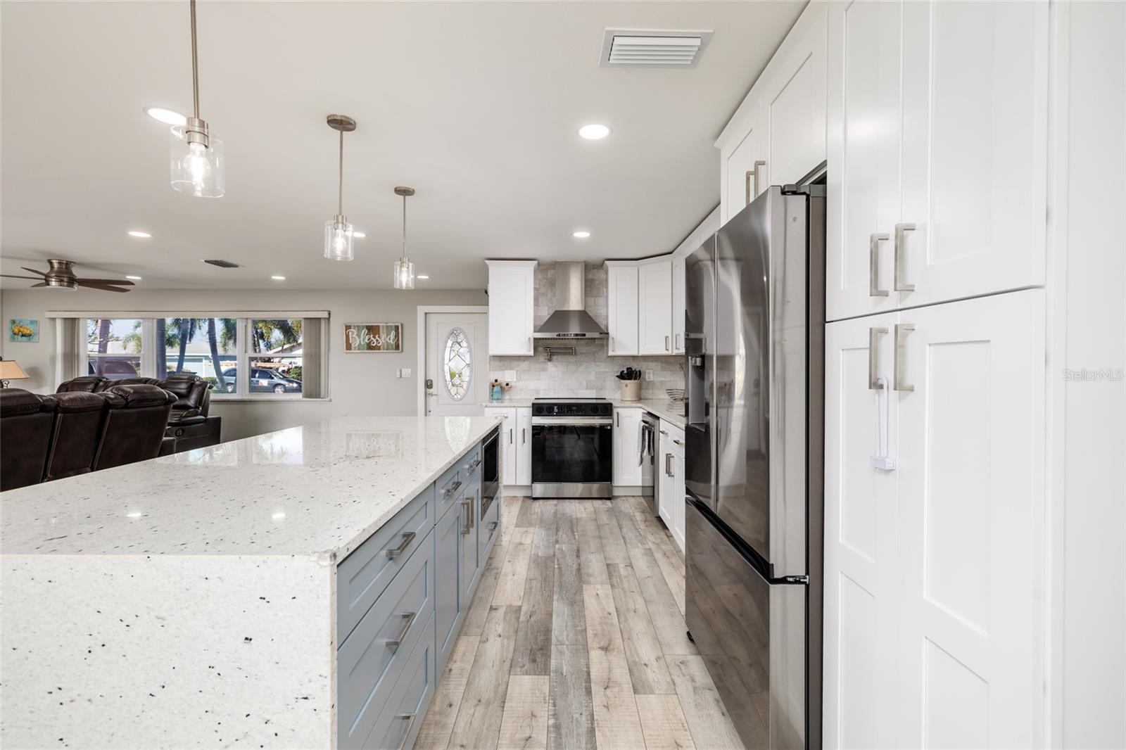 RIVIERA NORTH THE 1ST ADD - Residential