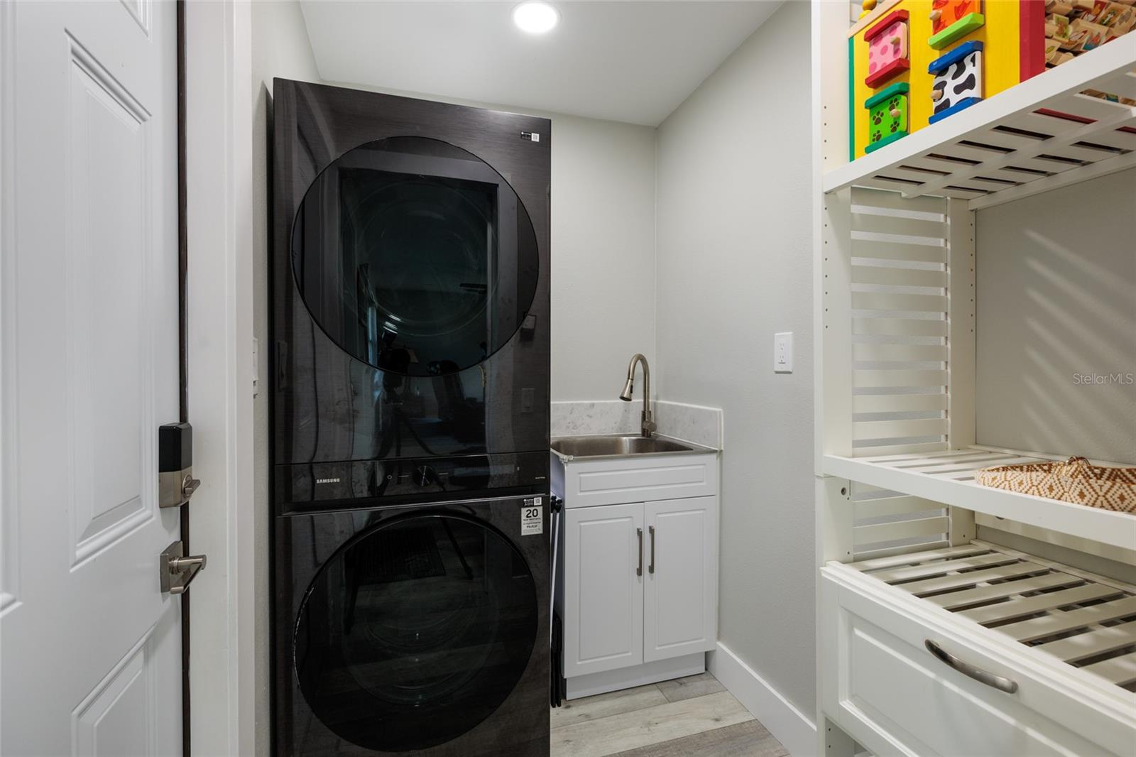 RIVIERA NORTH THE 1ST ADD - Residential