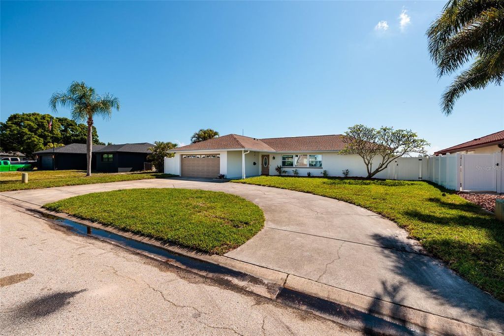 Photo of 9773 1st Street NE, St Petersburg, FL 33702 (MLS # TB8502676)