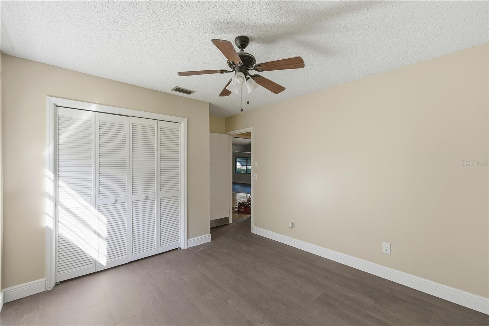 ARCHWOOD ESTATES UNREC SUB - Residential