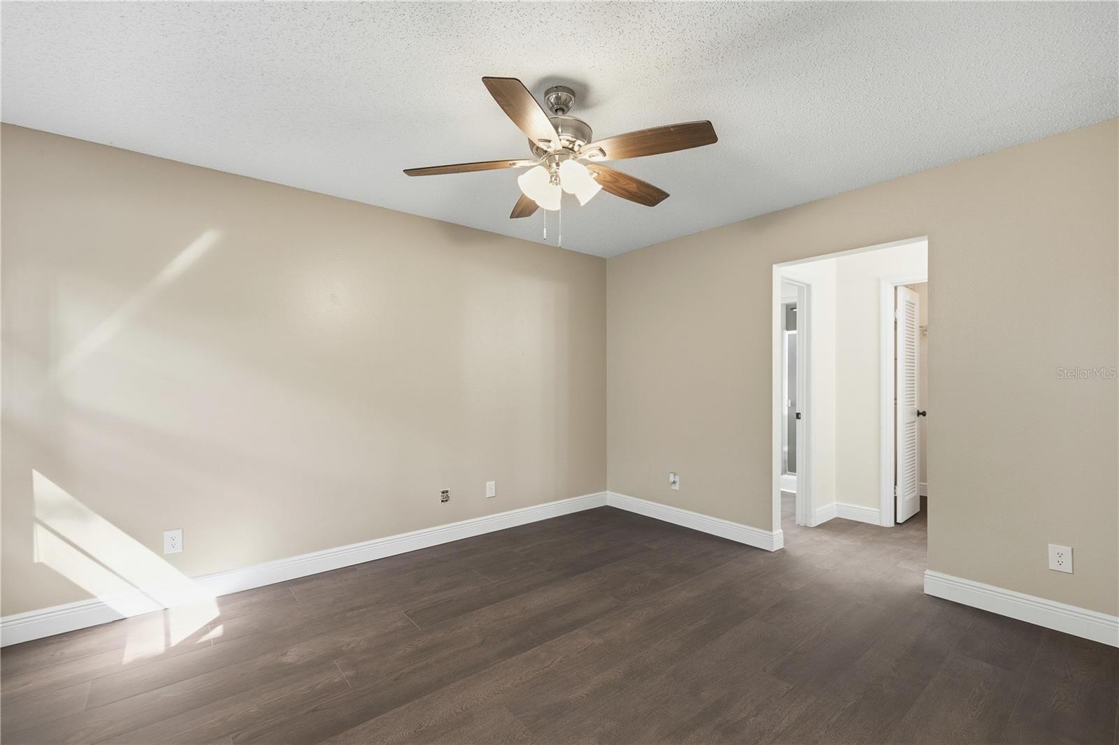 ARCHWOOD ESTATES UNREC SUB - Residential