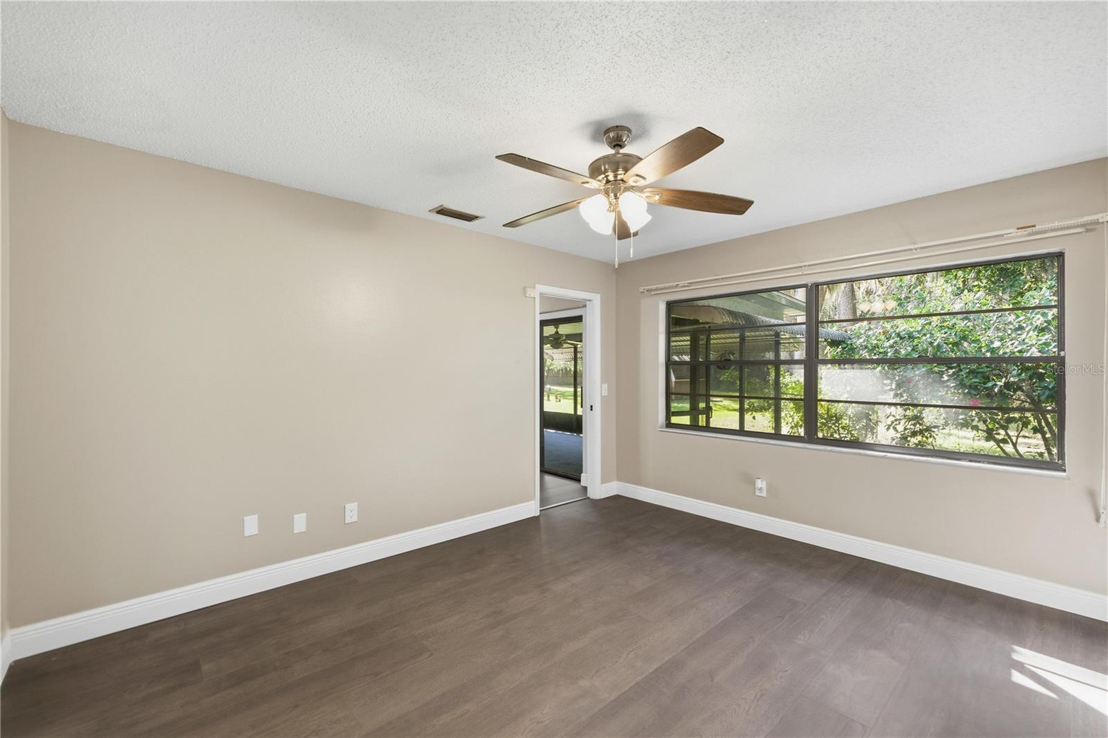 ARCHWOOD ESTATES UNREC SUB - Residential