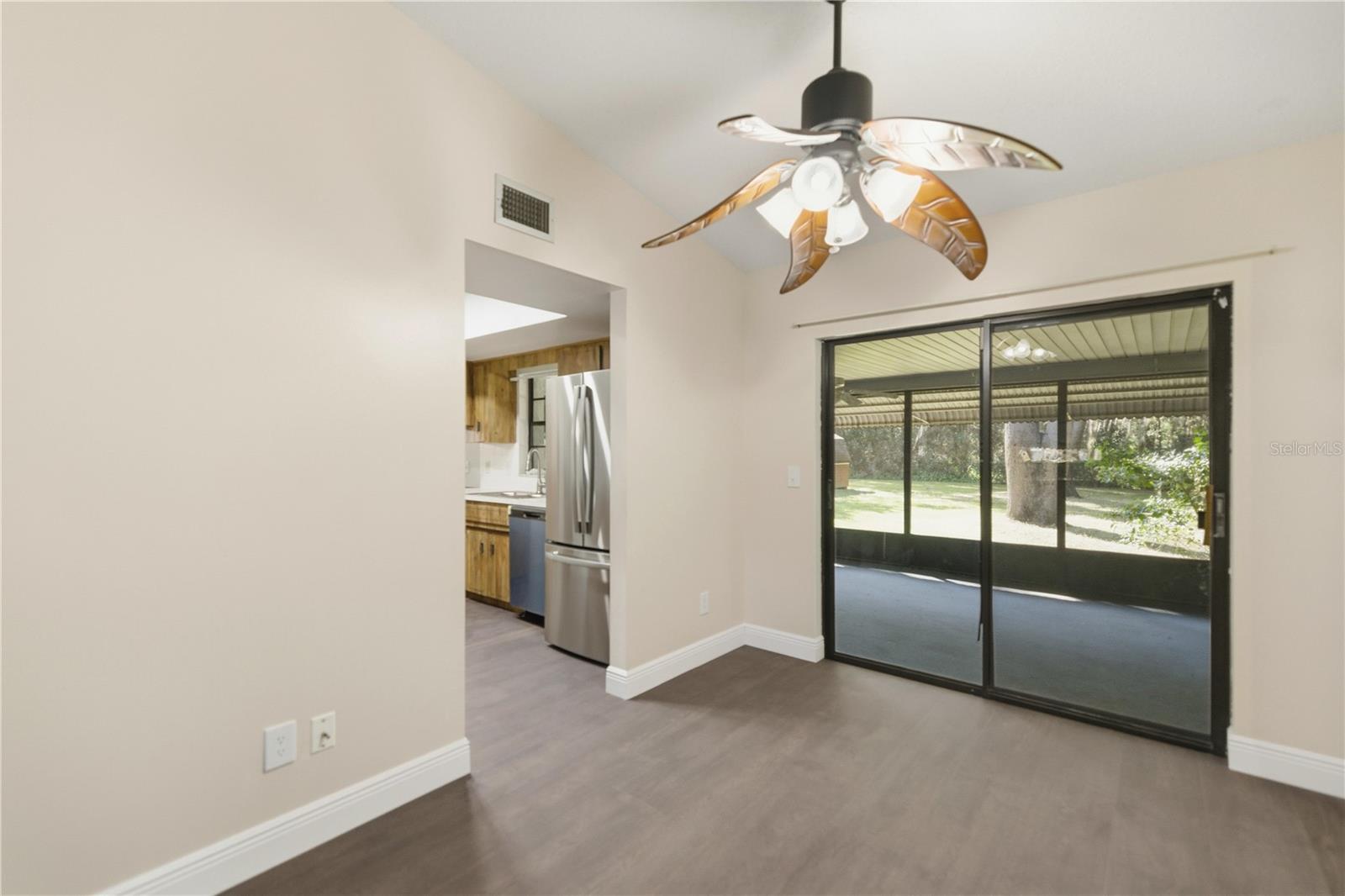 ARCHWOOD ESTATES UNREC SUB - Residential