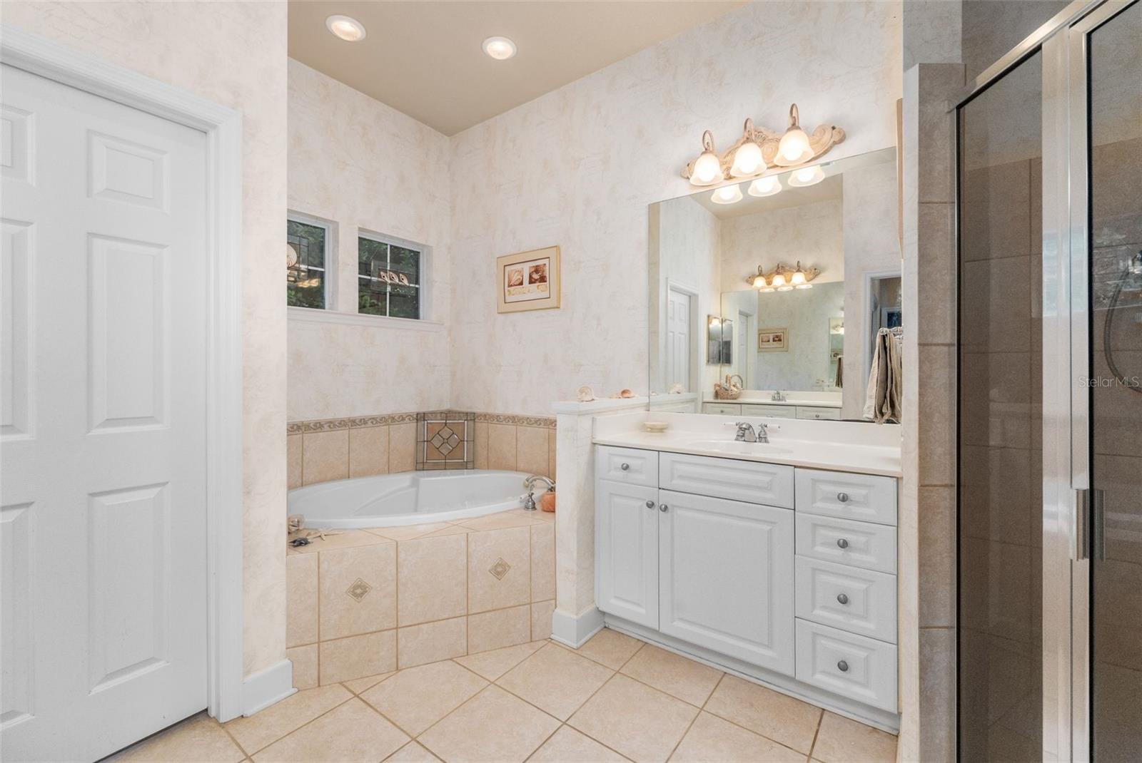 HAILE PLANTATION UNIT 33 PH II - Residential