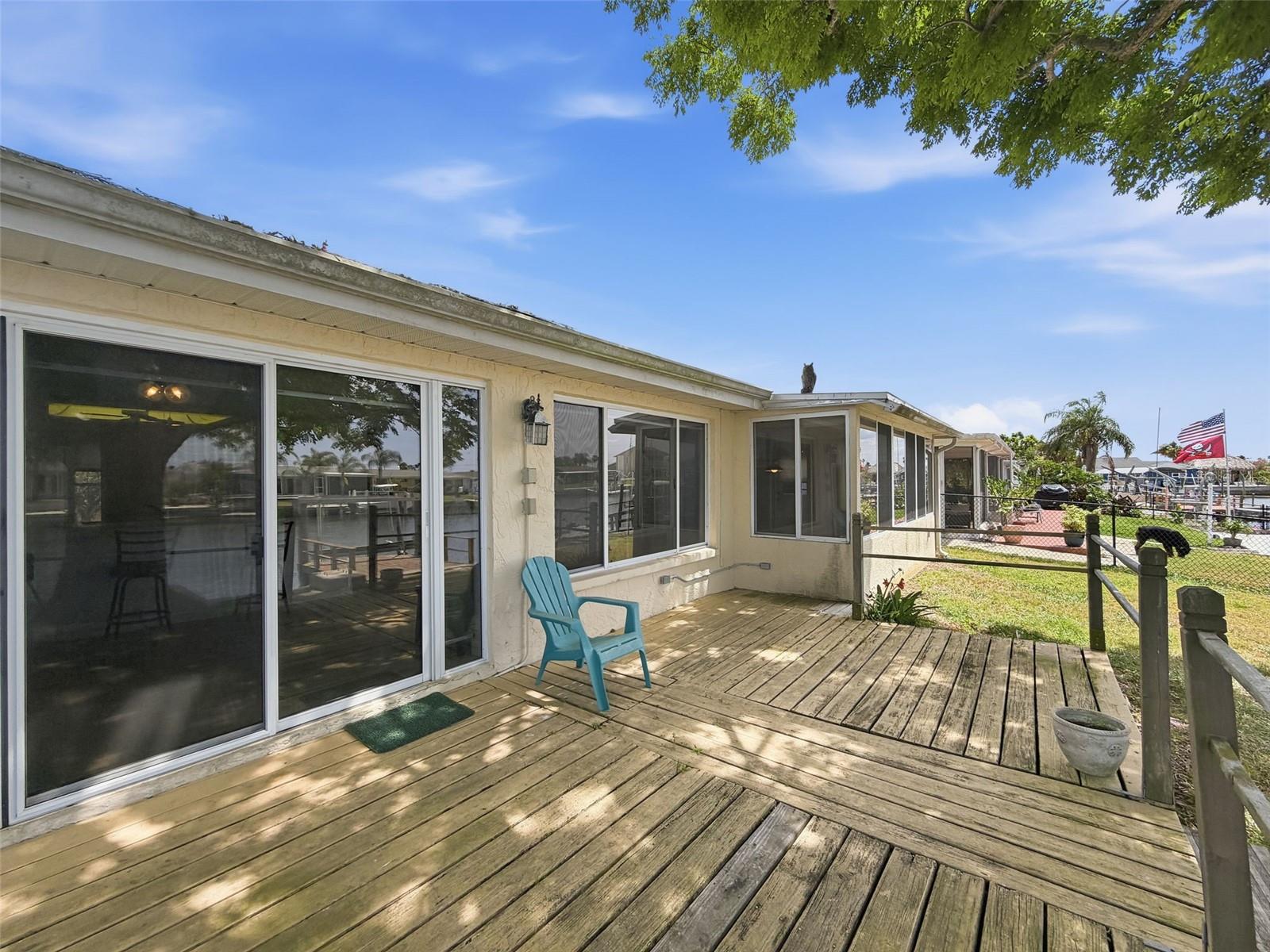 LEISURE BEACH - Residential