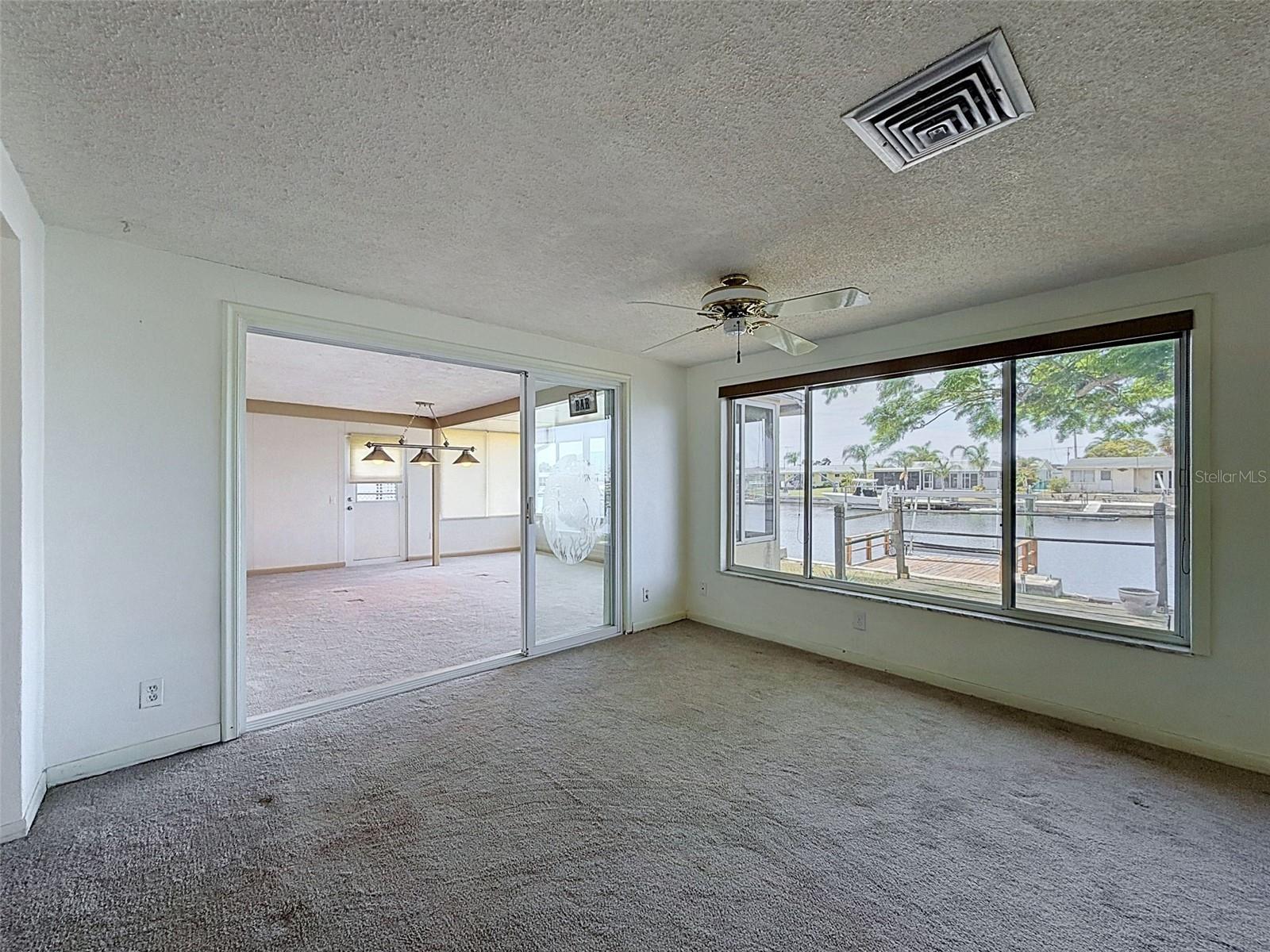 LEISURE BEACH - Residential