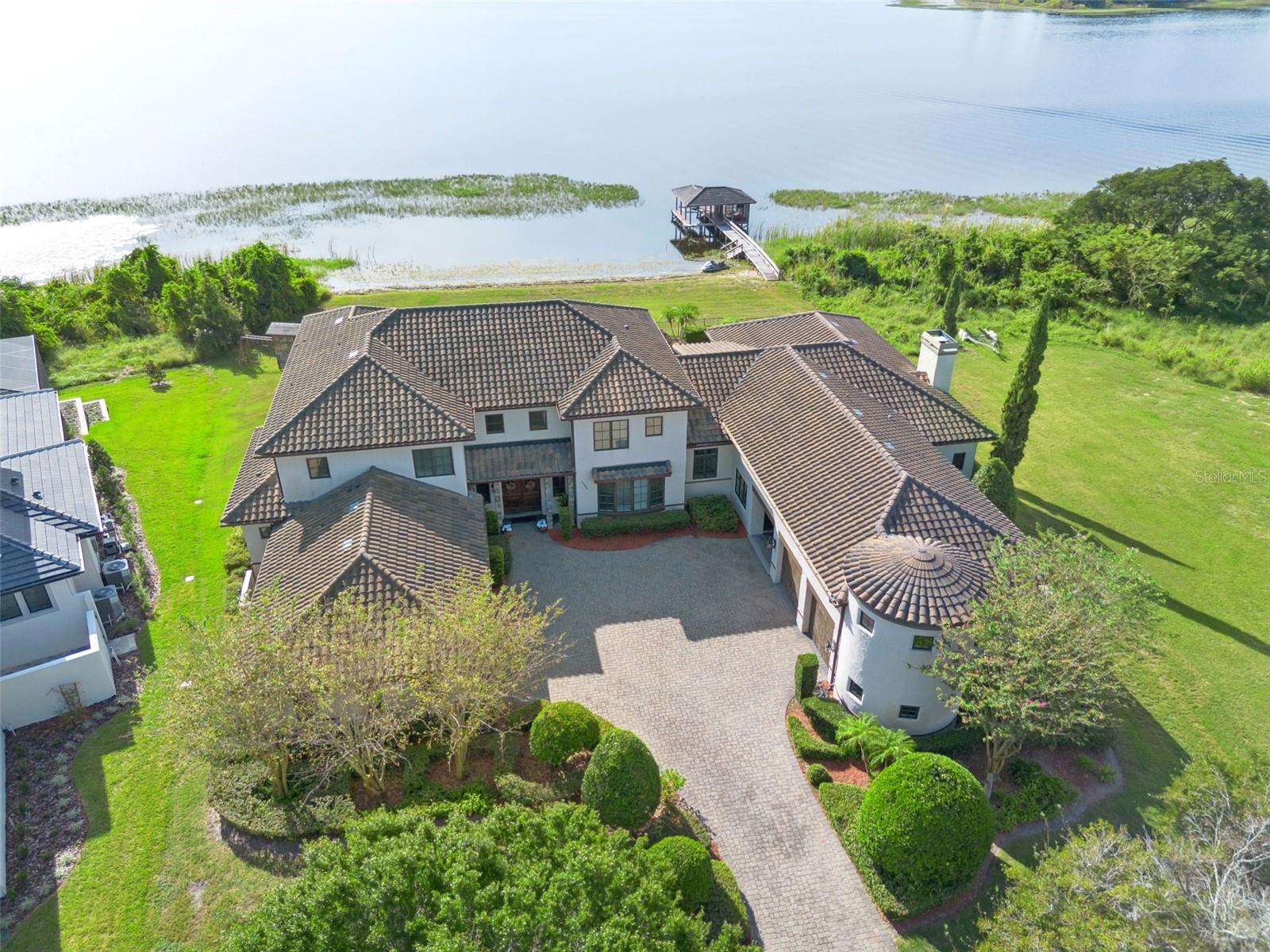 MAGNOLIA POINT - Residential