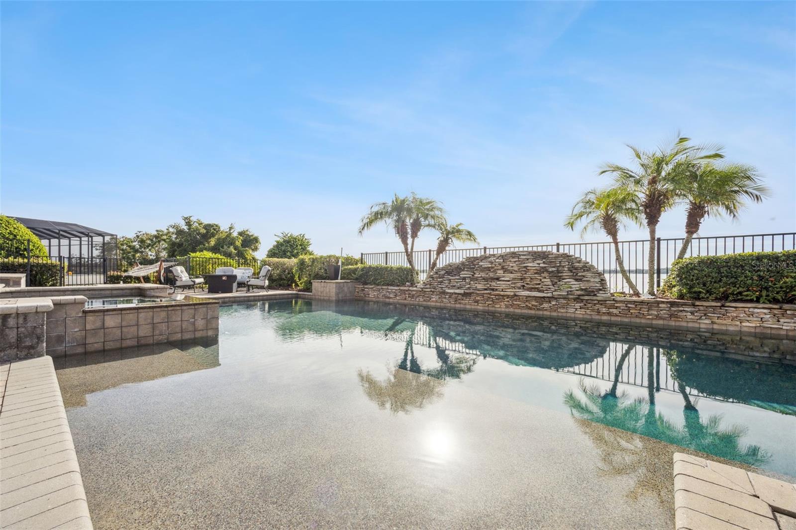 MAGNOLIA POINT - Residential