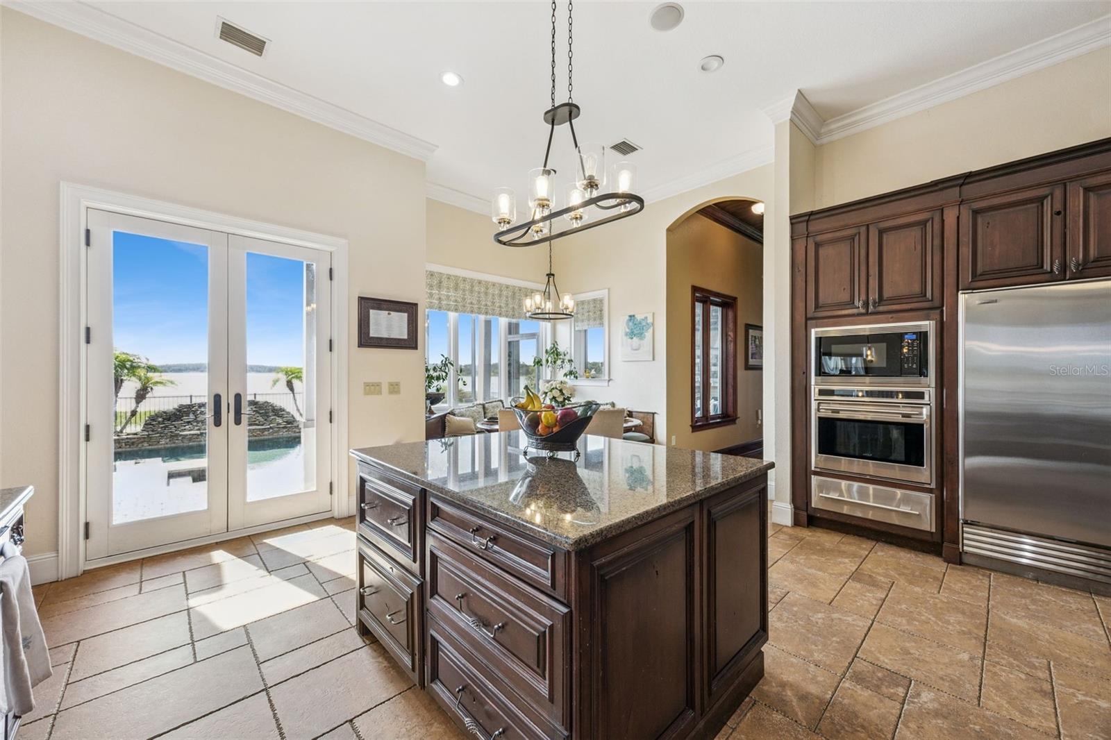 MAGNOLIA POINT - Residential