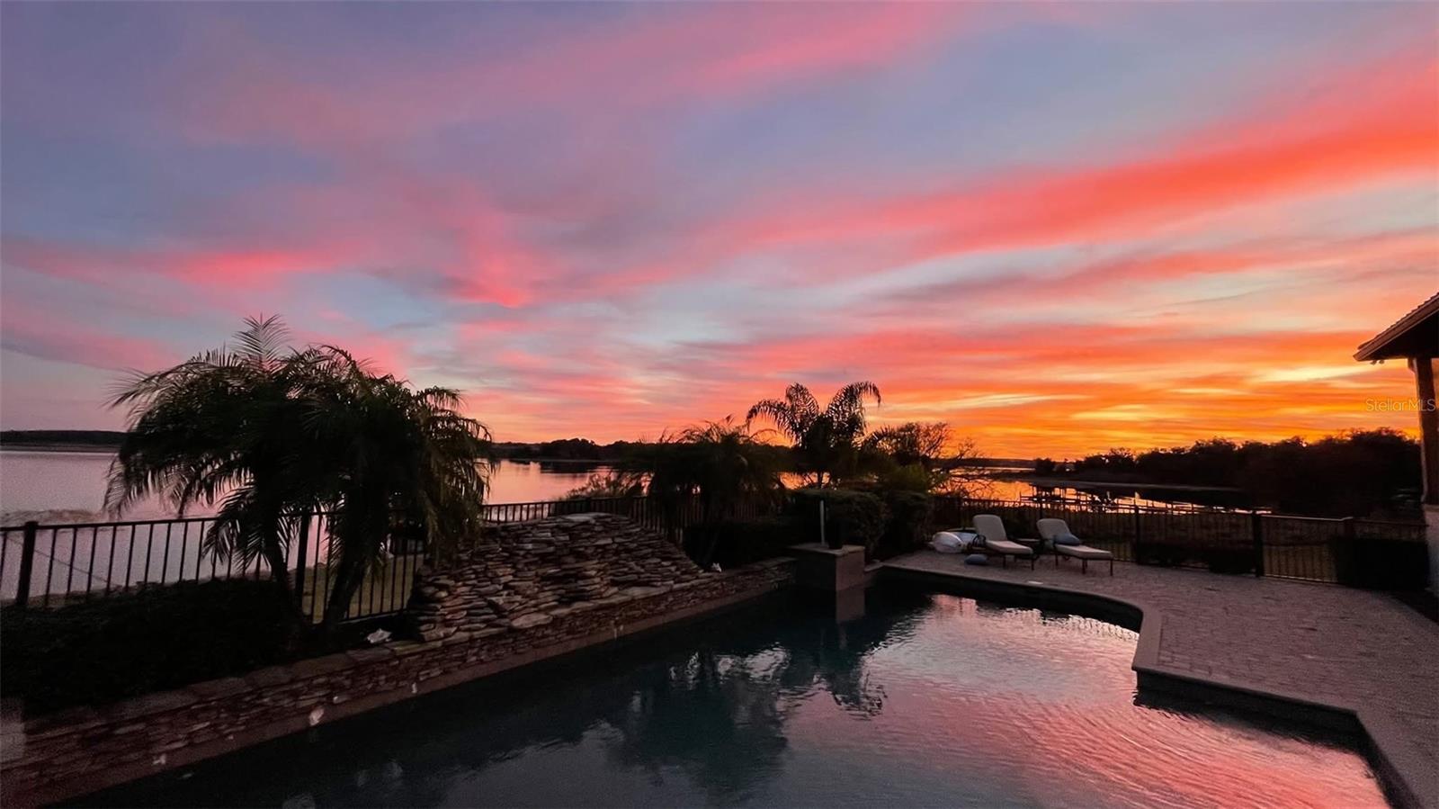 MAGNOLIA POINT - Residential